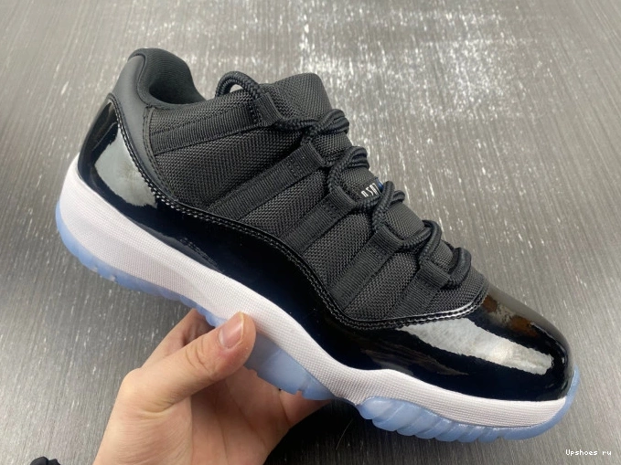 FV5104-004 Jam  JORDAN Space RETRO LOW 11 0105